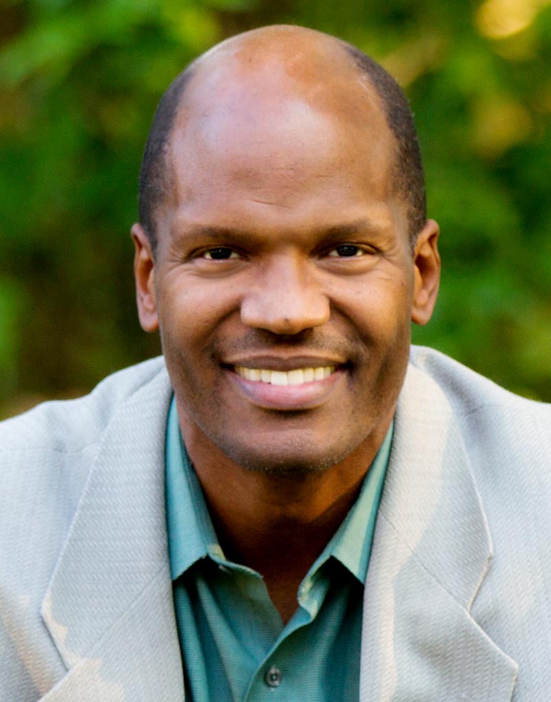 Dr Cliff Morris